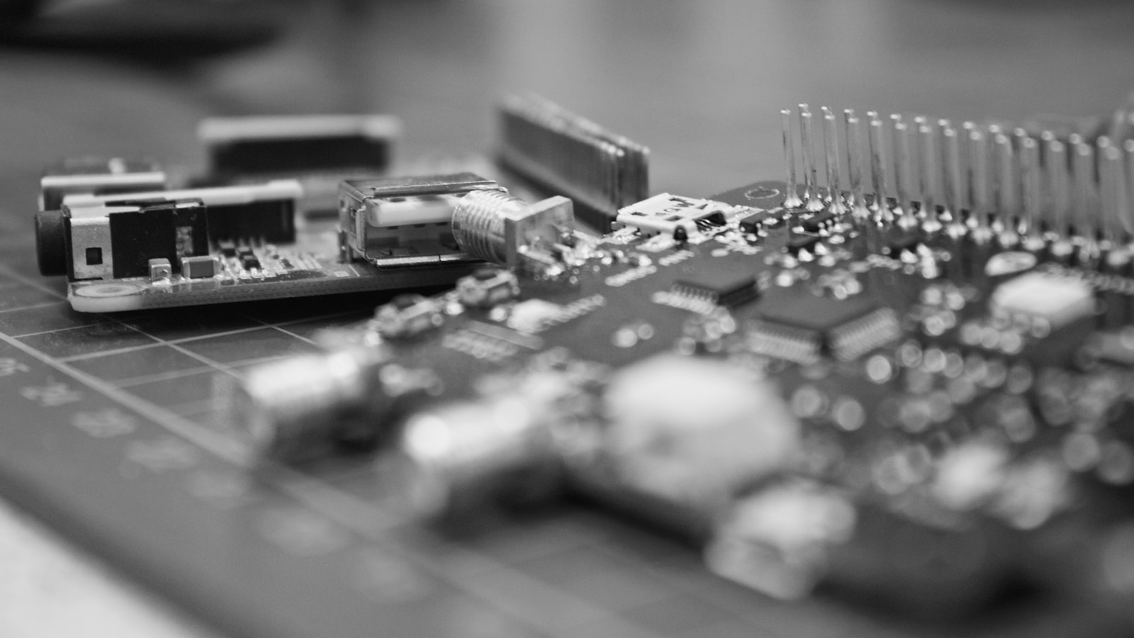 Projector Mainboard Repair: Troubleshooting and Solutions